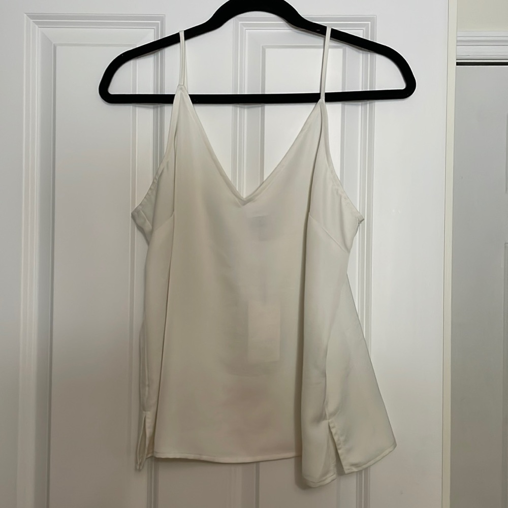A new day white women’s camisole NWT